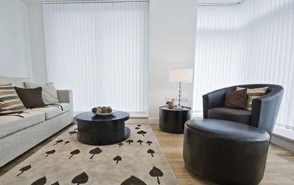 VERTICALES DE SCREEN IBIZA 380