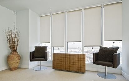 ESTORES ENROLLABLES DE SCREEN FIRST CLASS 1