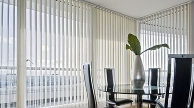 Cortinas verticales tejidos decorativos